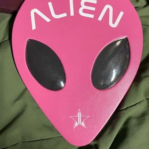 Jeffree Star Alien Makeup Palette